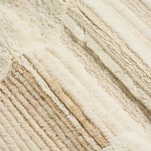 Jaipur Rug - White and Beige Wool Rug - 120 x 170cm