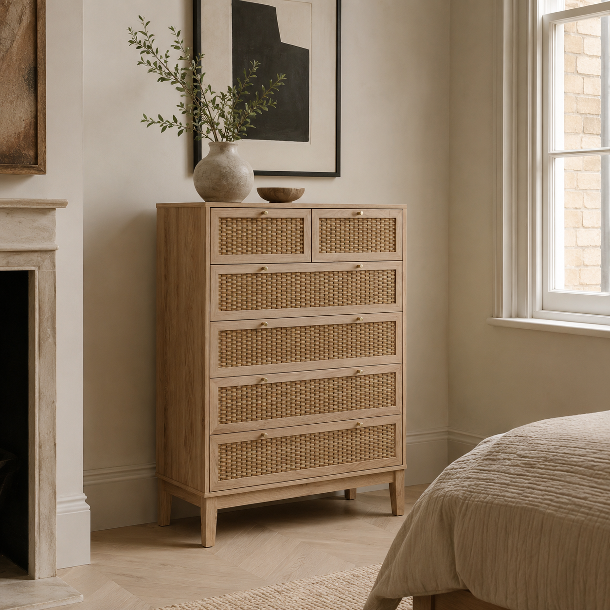Lille Chest of Drawers