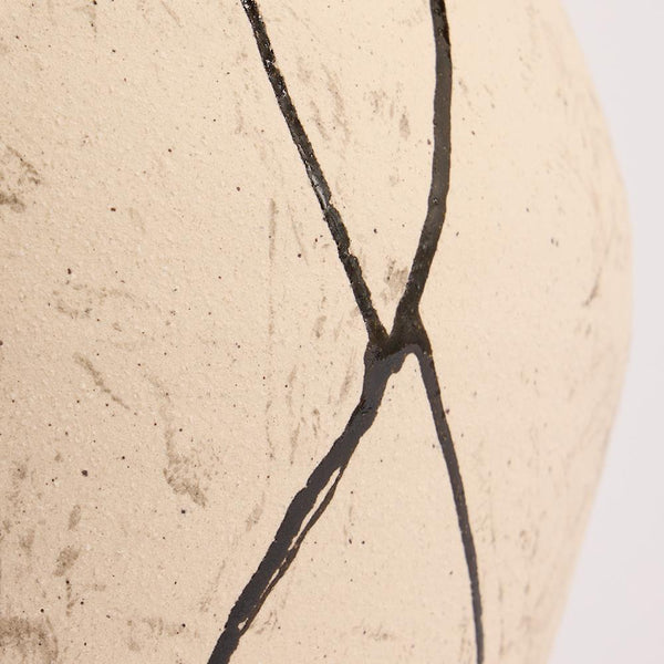 Liseli Vase