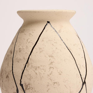 Liseli Vase
