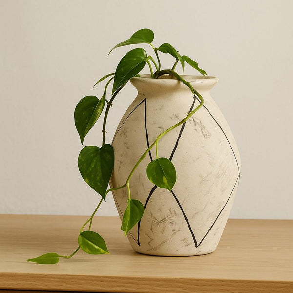 Liseli Vase