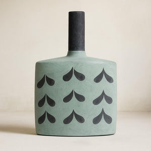 Meru Vase