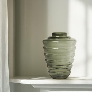 Ozma Vase