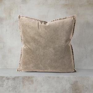 Vester Cushion