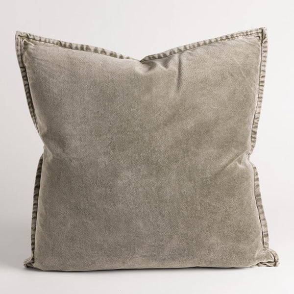 Vester Cushion