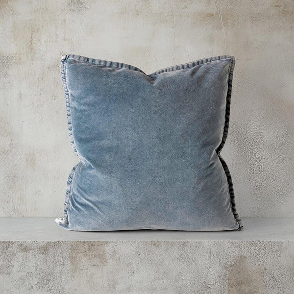 Vester Cushion