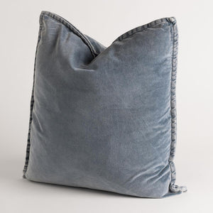 Vester Cushion