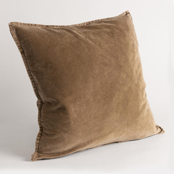 Vester Cushion