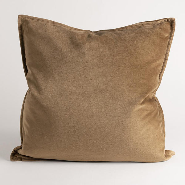 Vester Cushion