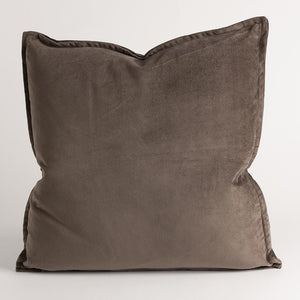 Vester Cushion