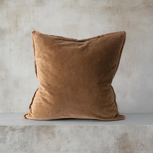 Vester Cushion