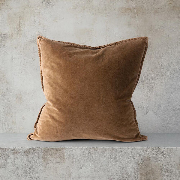 Vester Cushion