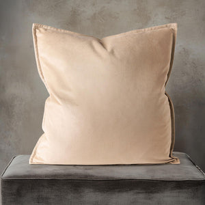 Vester Cushion
