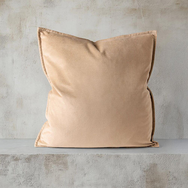 Vester Cushion
