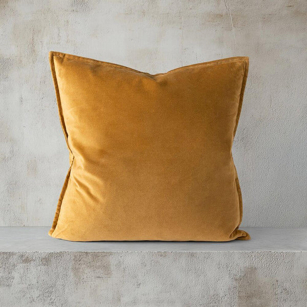 Vester Cushion