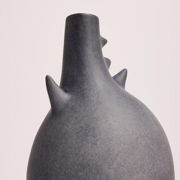 Zahara Vase - Black